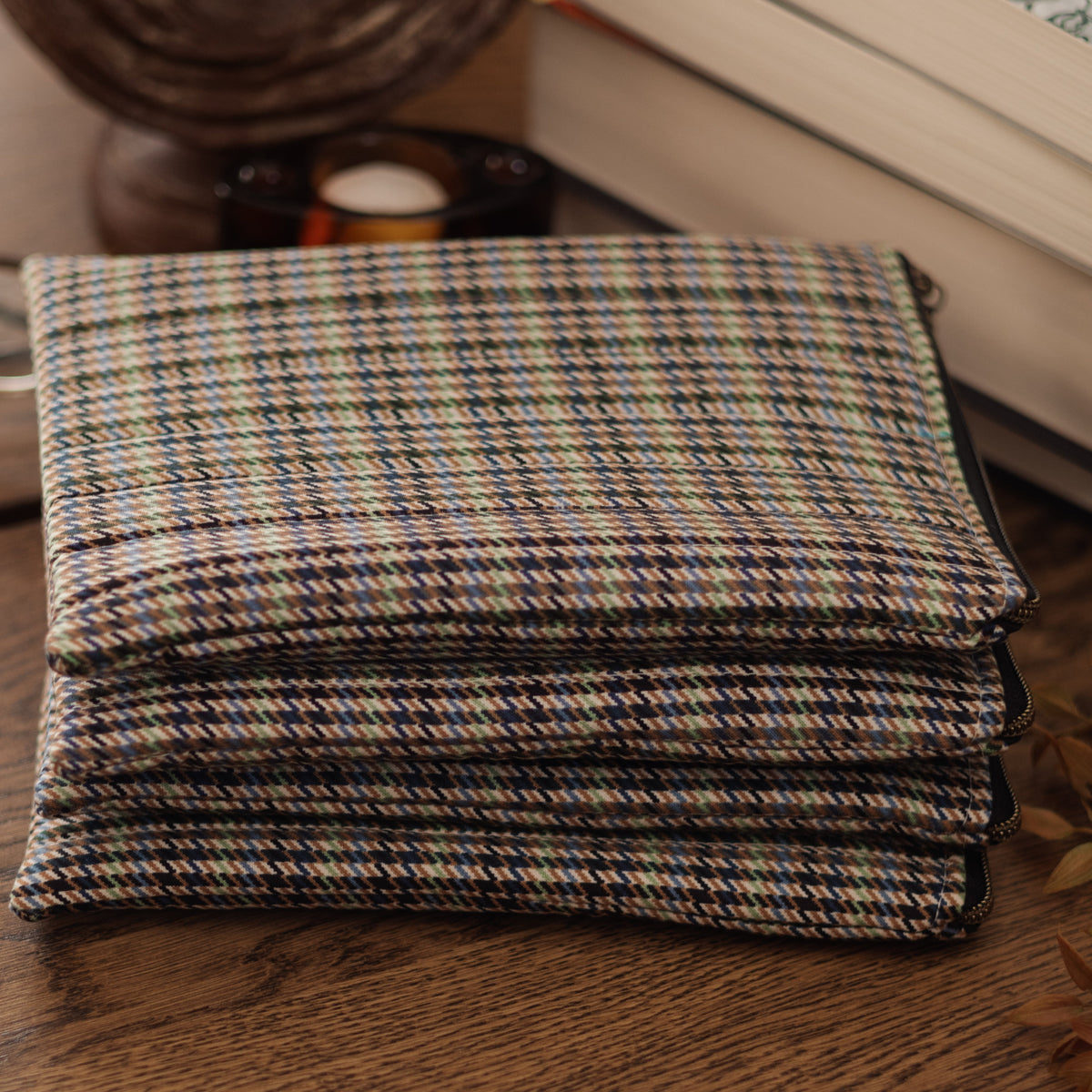 The Serpentine | Kindle Sleeve
