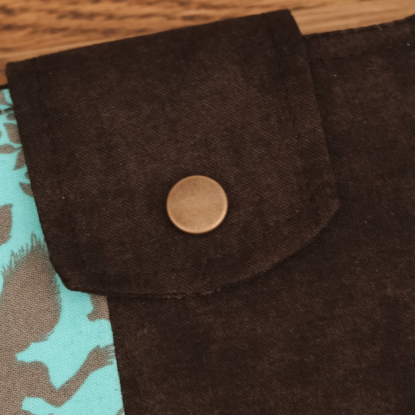 The Looking Glass Kindle Sleeve | Handmade E-Reader Cover