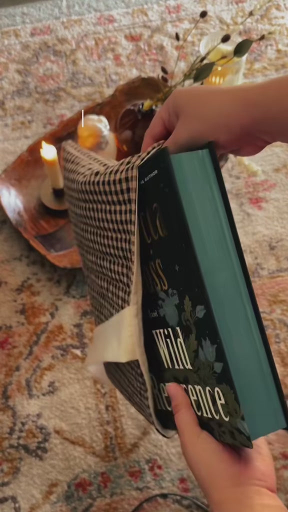 gingham-quilted-book-sleeve-wild-reverence-demo